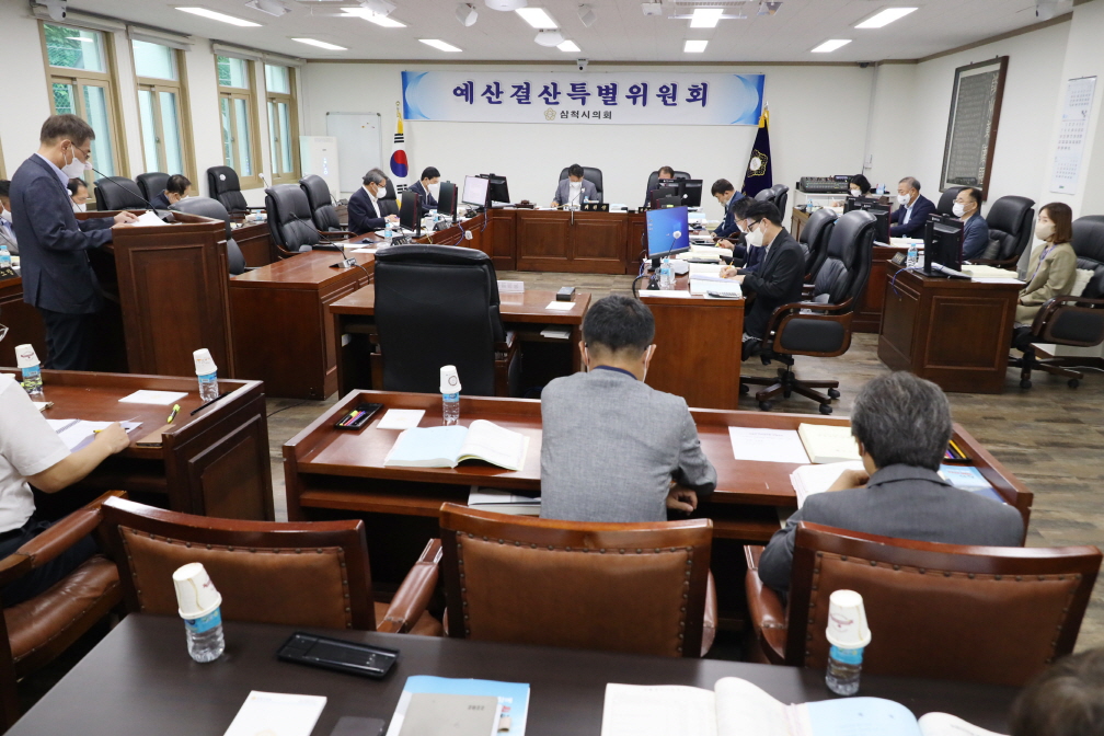 제238회 임시회 예산결산특별위원회 제3차 회의 이미지(8)