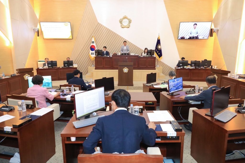  제272회 삼척시의회 임시회 제4차 본회의 보도자료 이미지(3)