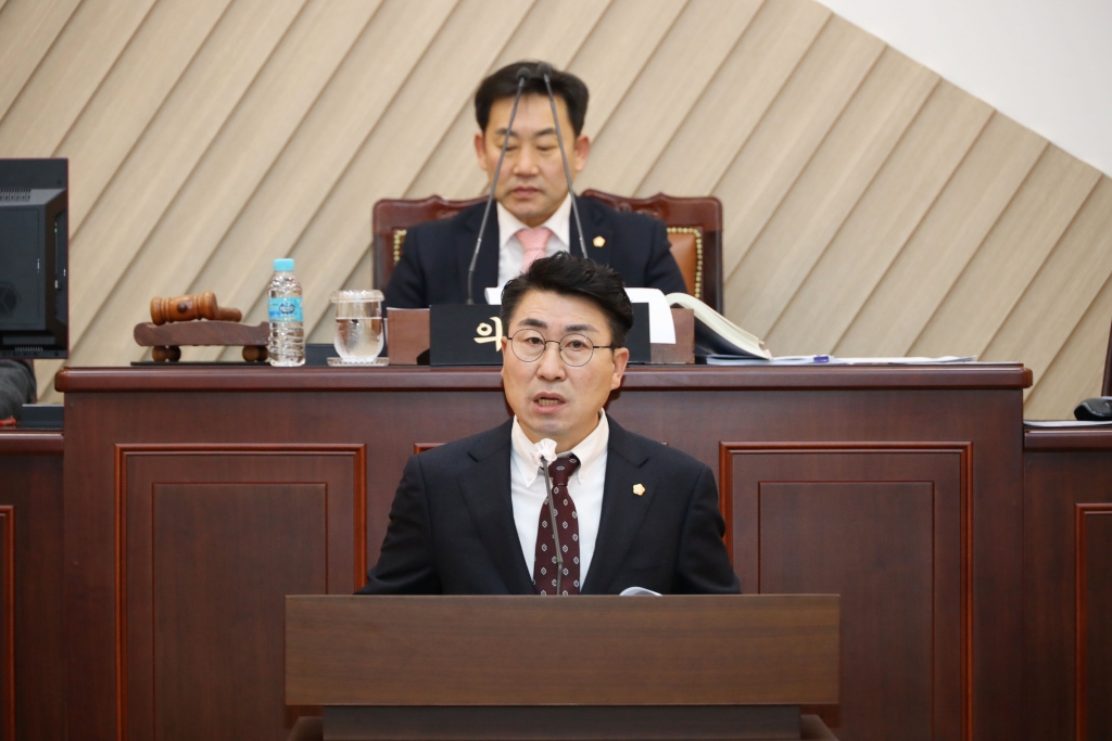 제260회 삼척시의회(임시회) 제5차 본회의 보도자료 이미지(4)
