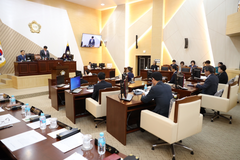 제256회 삼척시의회(임시회) 제2차 본회의 보도자료 이미지(6)
