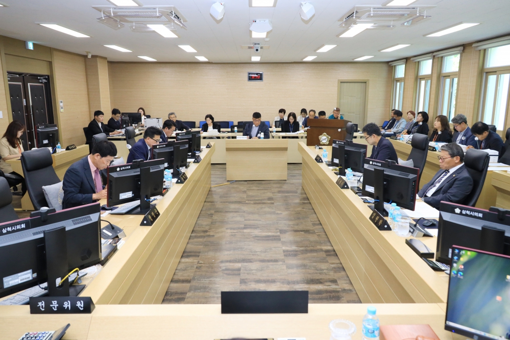 제263회 삼척시의회(제1차 정례회) 행정사무감사특별위원회 제3일차 회의 보도자료 이미지(3)