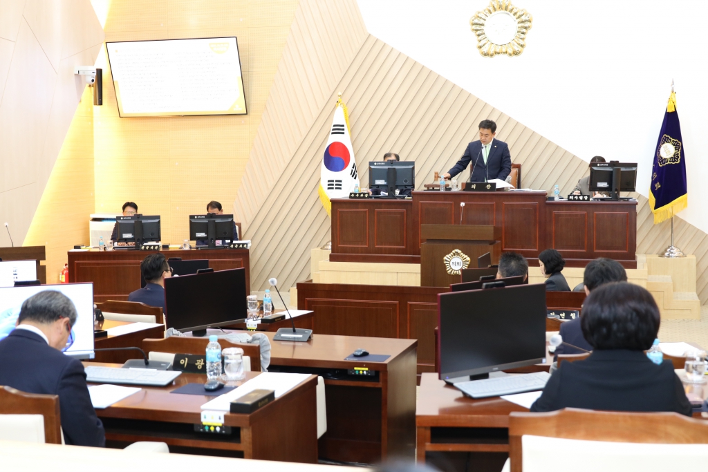 제258회 삼척시의회(임시회) 제2차 본회의 보도자료 이미지(4)