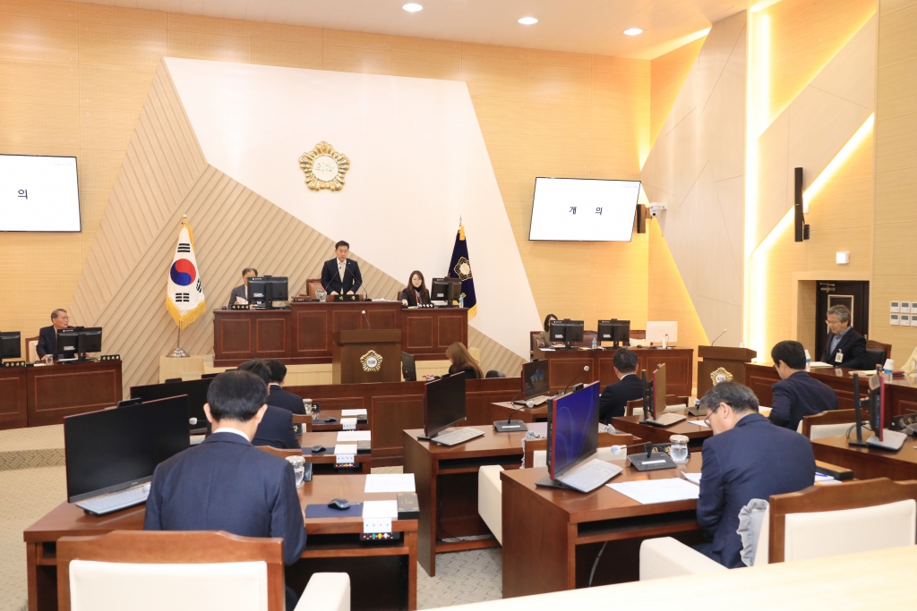제261회 삼척시의회(임시회) 제2차 본회의 보도자료 이미지(1)