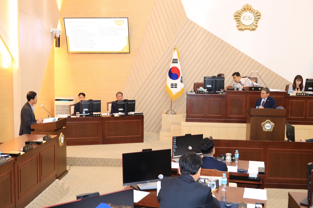 제263회 삼척시의회(제1차 정례회) 제2차 본회의 보도자료 이미지(4)