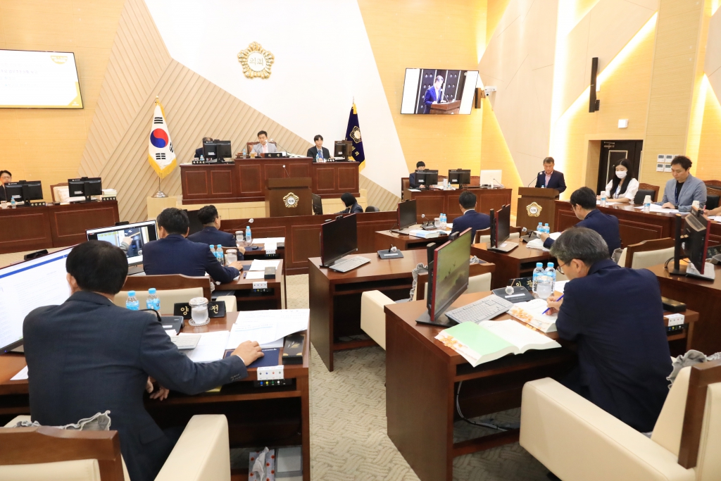 제264회 삼척시의회(임시회) 제6차 본회의 보도자료 이미지(2)
