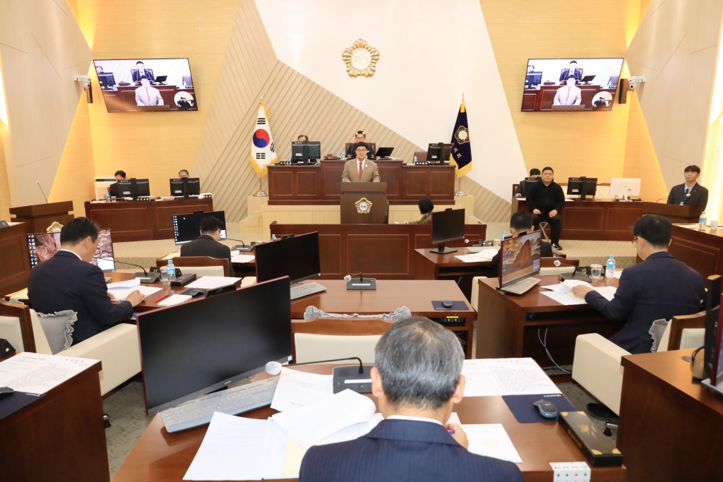 제268회 삼척시의회(제2차 정례회) 제1차 본회의 보도자료 이미지(5)