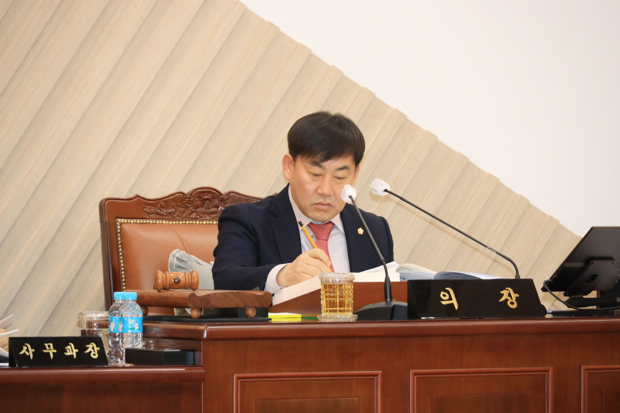 제269회 임시회 제2차 본회의 이미지(2)