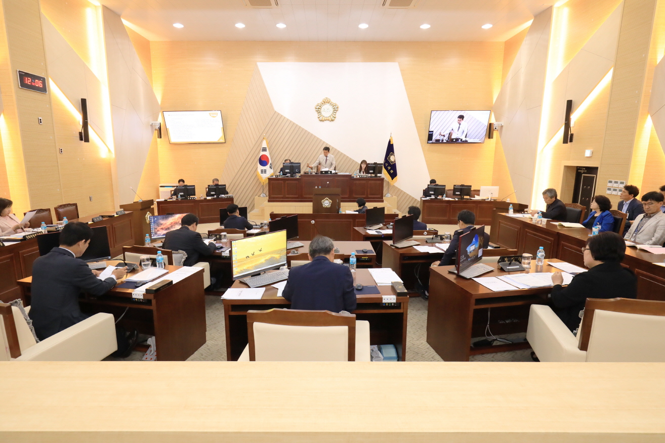 제263회 제1차 정례회 제2차 본회의 이미지(3)