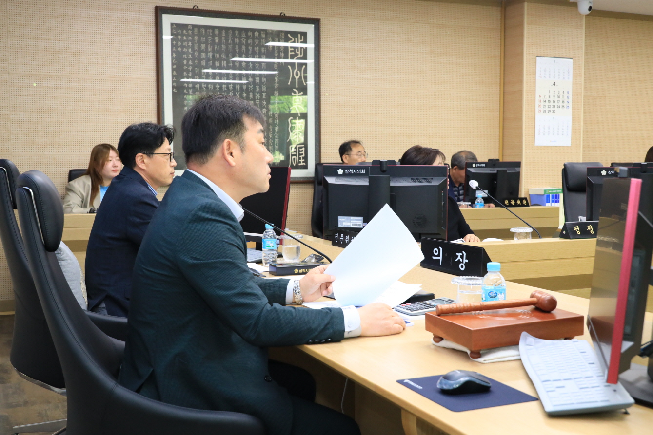 4월 추가 의원간담회 이미지(1)