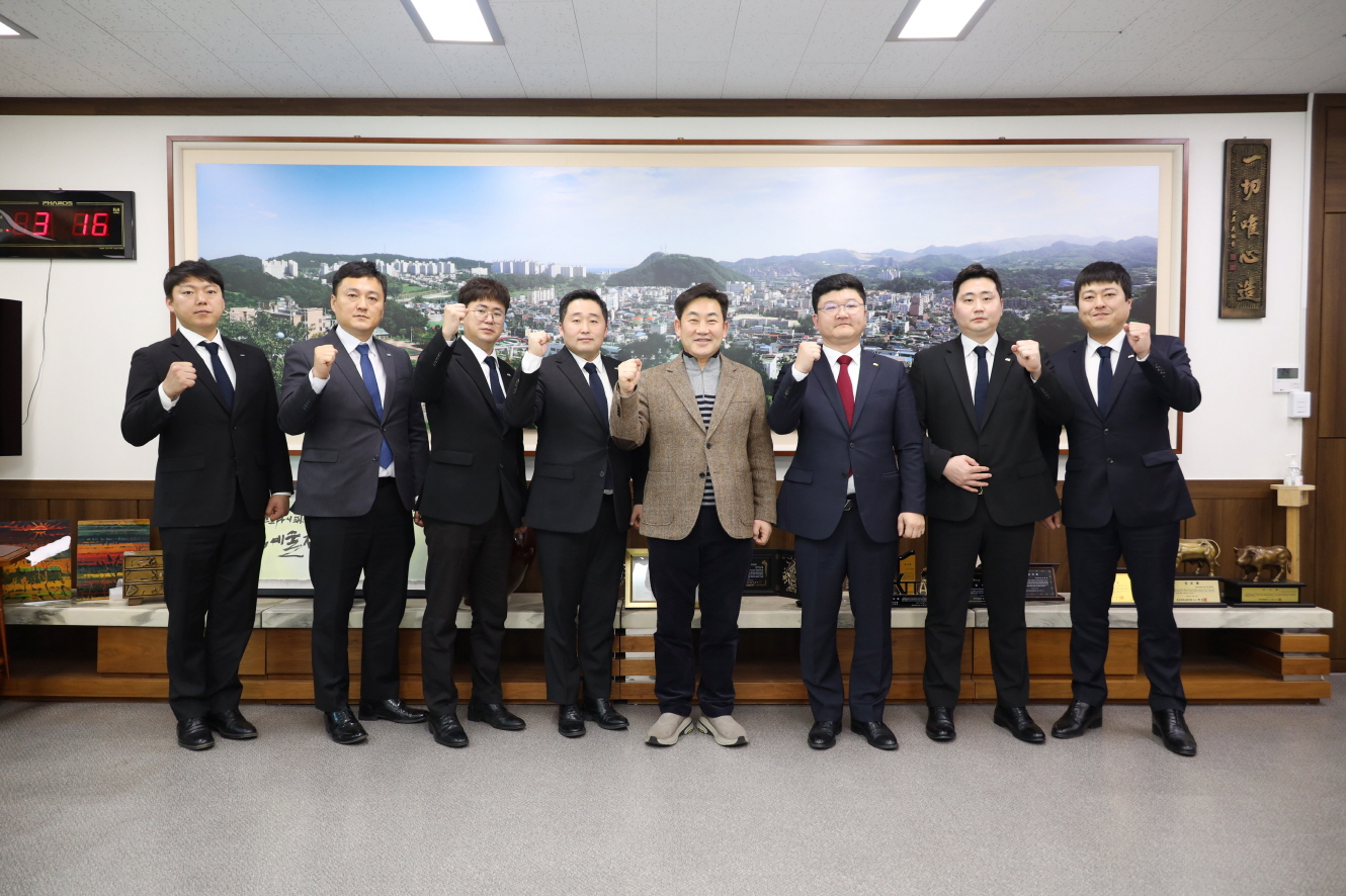 삼척청년회의소 회장단 내방 이미지(1)