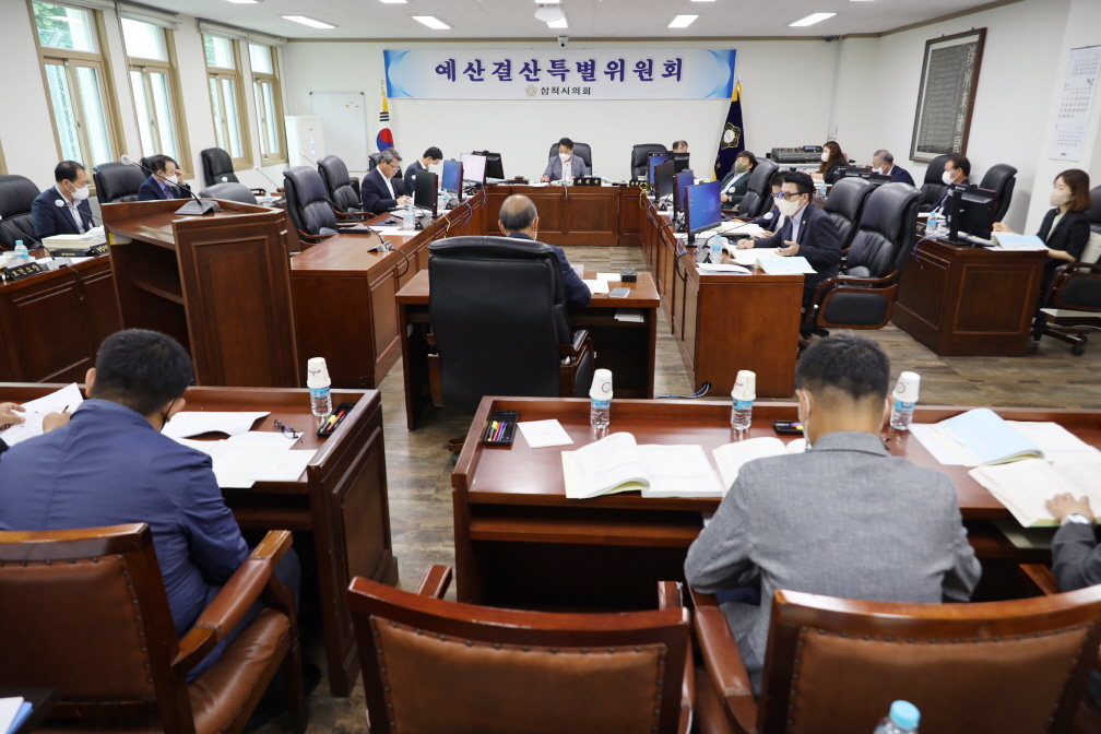 제238회 임시회 예산결산특별위원회 제2차 회의 이미지(1)