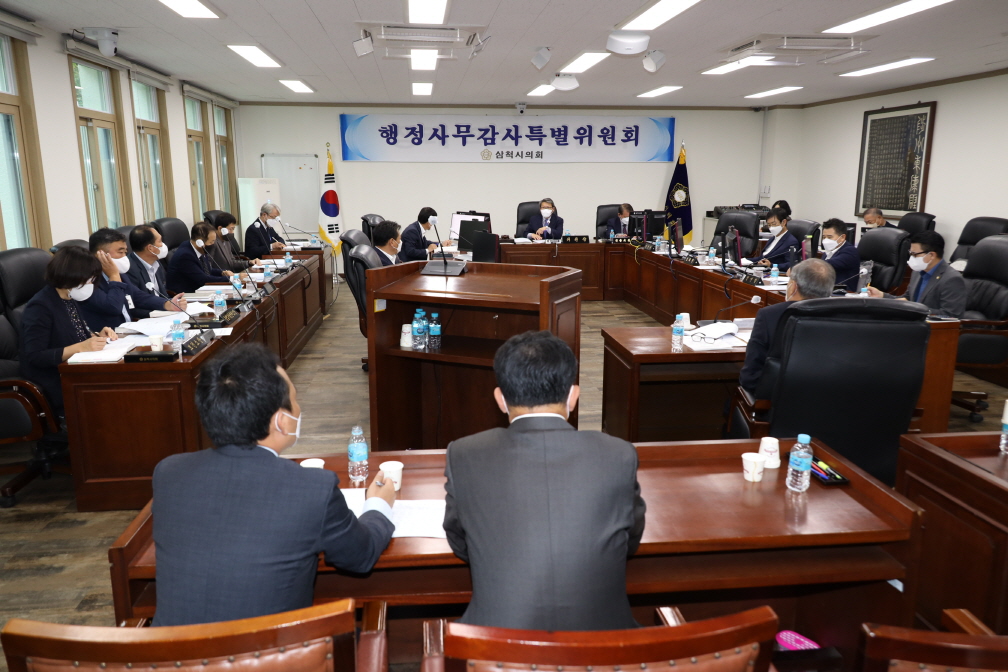 제239회 제1차 정례회 행정사무감사 제6일차 이미지(4)