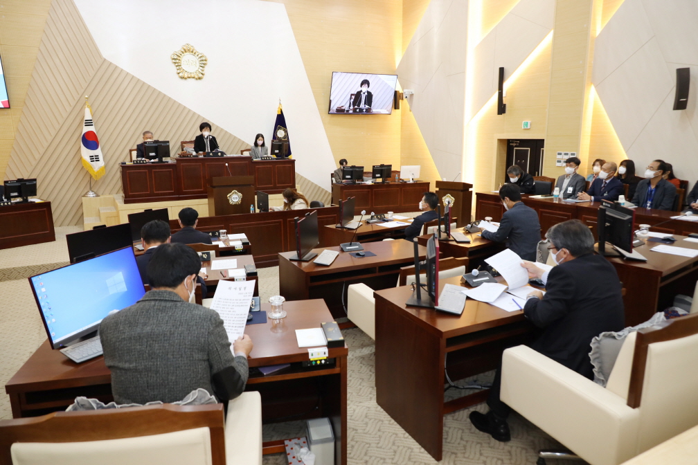 제240회 임시회 제2차 본회의 이미지(4)