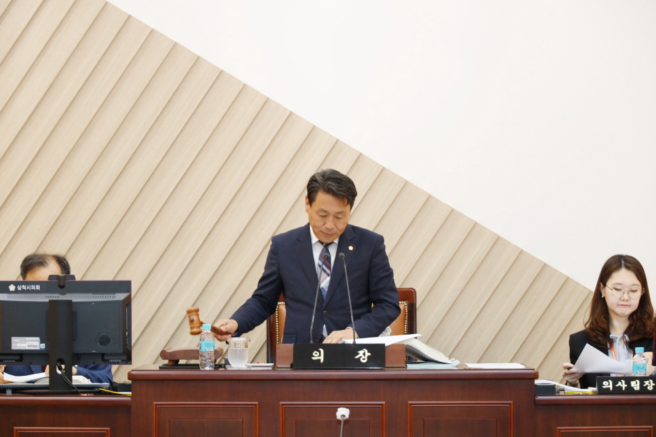 제257회 삼척시의회 임시회 제6차 본회의 이미지(2)