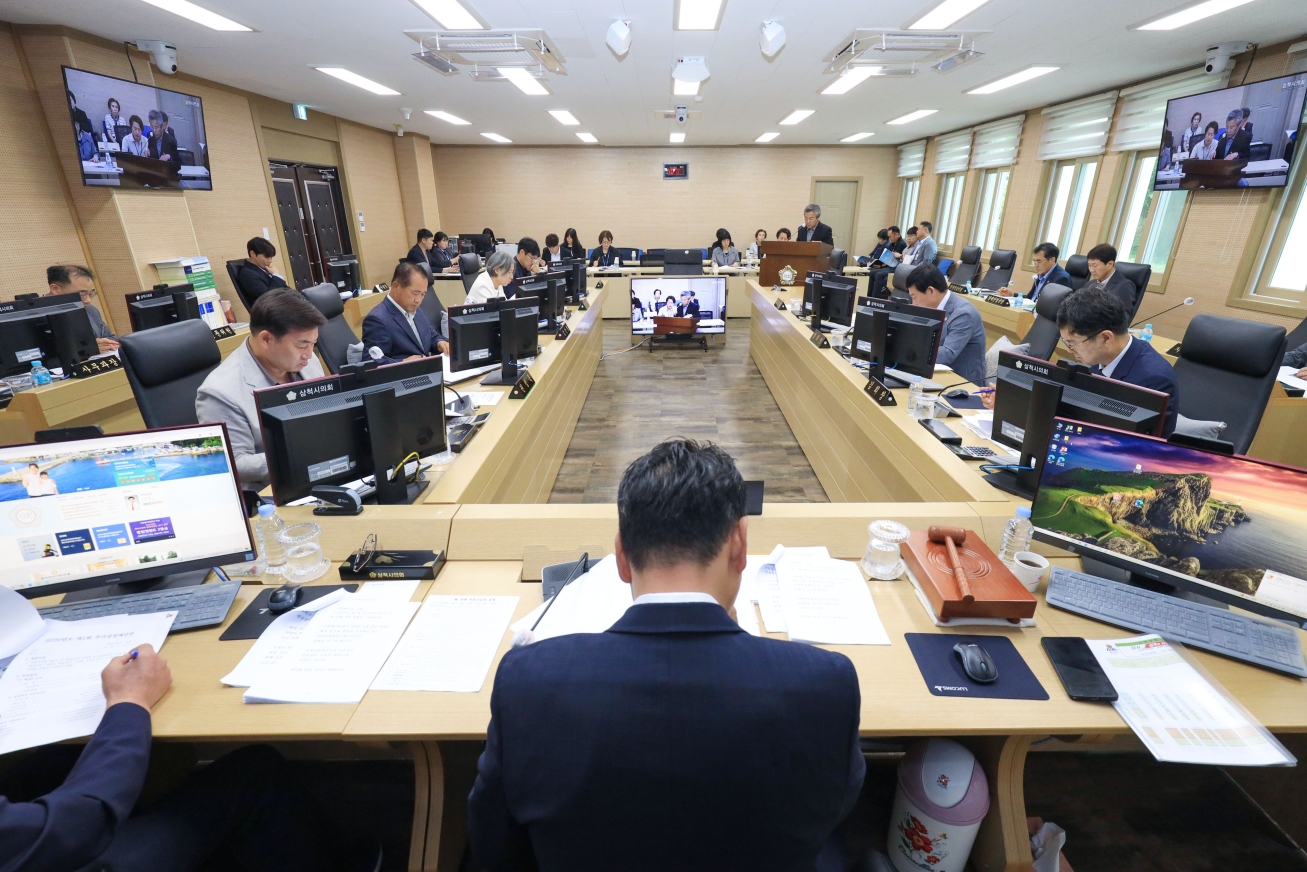7월 정례의원간담회 이미지(3)