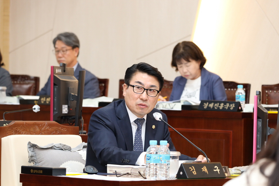 제257회 삼척시의회 임시회 제2차 본회의 이미지(9)