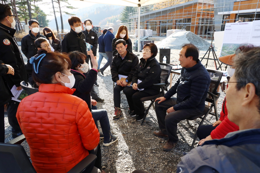 제240회 임시회 기업체 및 주요 사업장 답사 1일차 이미지(5)