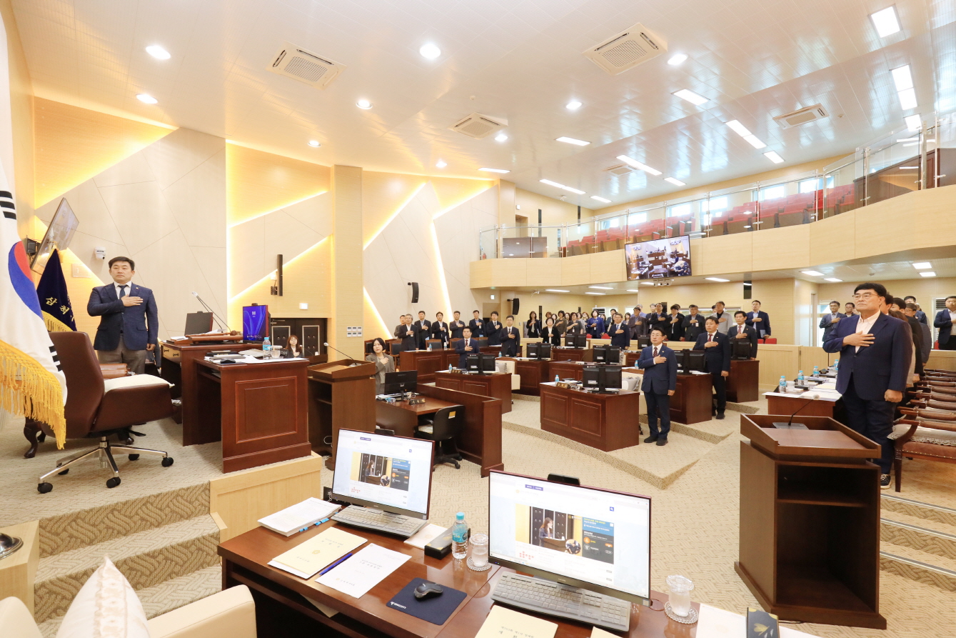 제263회 제1차 정례회 제1차 본회의 이미지(1)