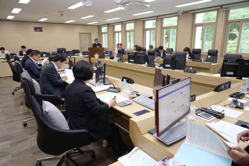 7월 정례의원간담회 이미지(4)