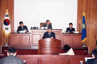 제98회 임시회(2006년도시정주요업무계획보고-제1∼7차본회의)<6> 대표이미지