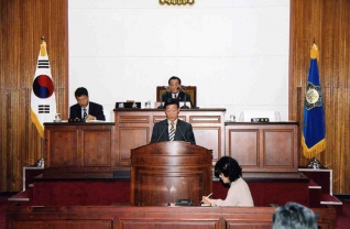 제97회 제2,3차 본회의(시정질문답변)<1> 대표이미지