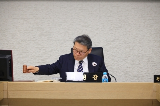 제261회 임시회 예산결산특별위원회 제1차회의 대표이미지