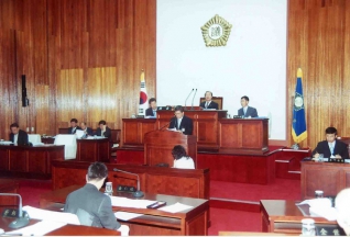 제101회 임시회(조례안심의, 2006년도 시정주요업무보고)<3> 대표이미지