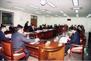 제102회 정례회 예결특위(2006년도 제2회 추경예산안심의)<2> 대표이미지